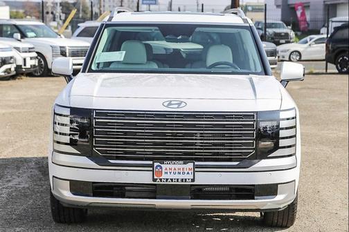 Creamy White Pearl 2026 Hyundai Palisade Hybrid Calligraphy