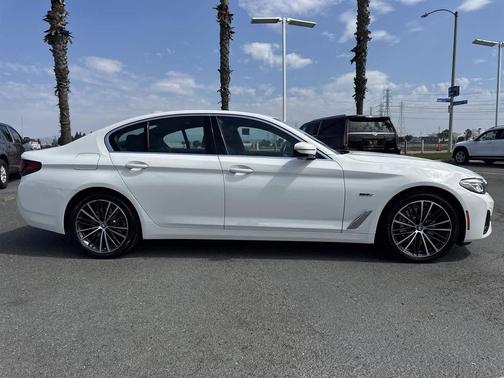 2023 BMW 530e Base