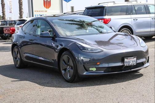 Gray 2023 Tesla Model 3 Standard Range