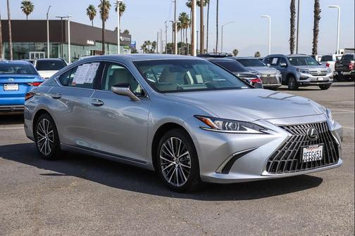 2023 Lexus ES 350 Base