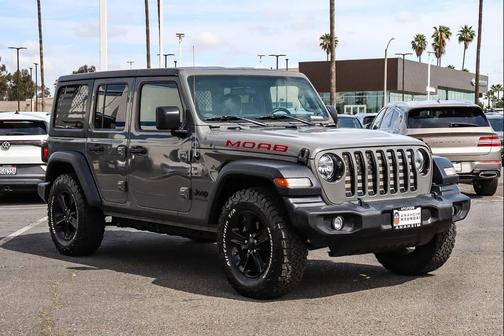 2020 Jeep Wrangler Unlimited Sport Altitude