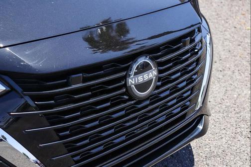 Super Black 2024 Nissan Sentra SV