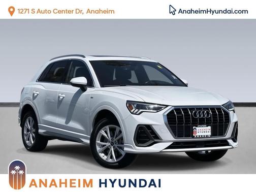 2024 Audi Q3 Premium 45 TFSI S line quattro Tiptronic