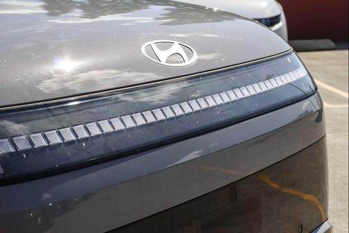 2026 Hyundai IONIQ 9 SE