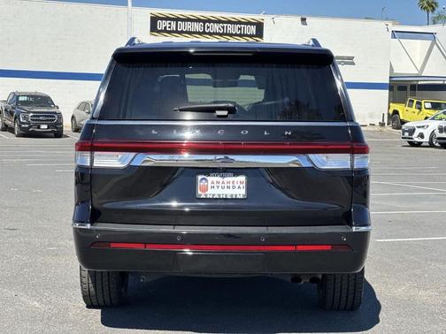 2023 Lincoln Navigator Reserve