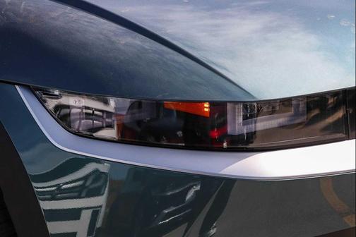 2026 Hyundai IONIQ 5 SE