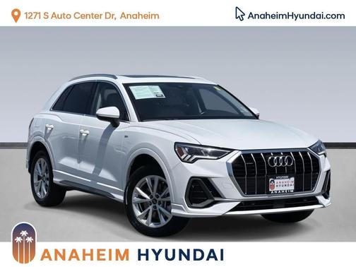 2024 Audi Q3 Premium 45 TFSI S line quattro Tiptronic