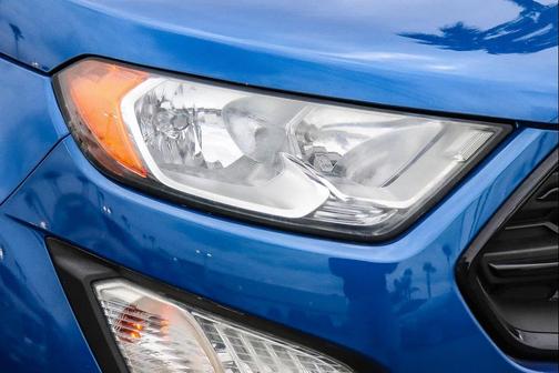 LIGHTNING BLUE METALLIC 2018 Ford EcoSport S