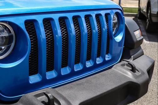 Hydro Blue Pearlcoat 2021 Jeep Wrangler Unlimited Islander 4x4