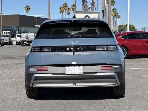 2026 Hyundai IONIQ 5 SEL