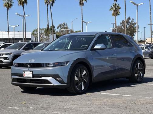 2026 Hyundai IONIQ 5 SEL