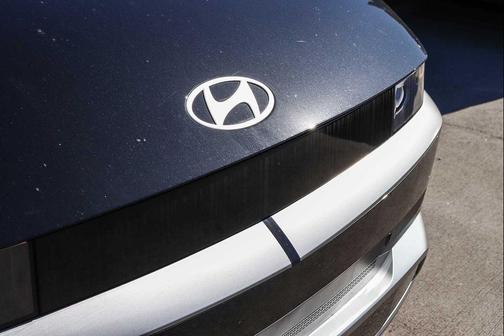 Abyss Black 2026 Hyundai IONIQ 5 SEL