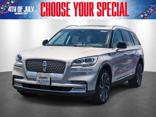 Ceramic Pearl Metallic Tri-Coat 2022 Lincoln Aviator Reserve
