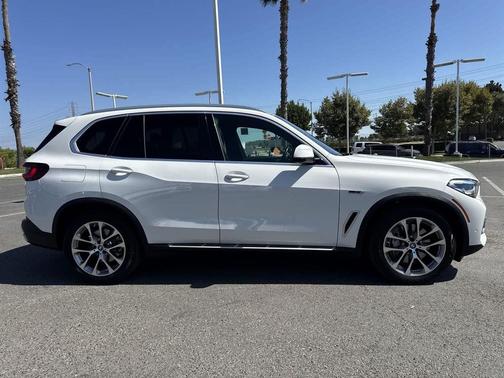 2023 BMW X5 PHEV xDrive45e