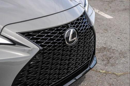 Incognito 2024 Lexus IS 500 F SPORT Performance Premium
