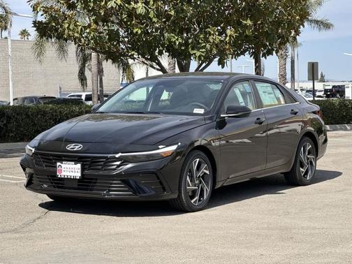 2025 Hyundai ELANTRA HEV Limited