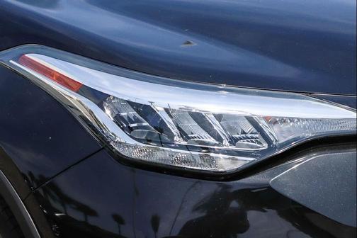 Black Sand Pearl 2020 Toyota C-HR XLE