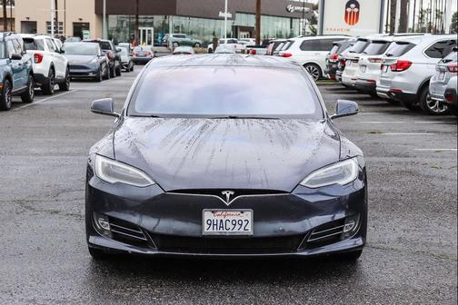 2018 Tesla Model S 75D
