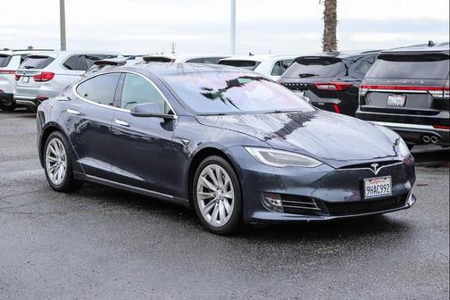 2018 Tesla Model S 75D