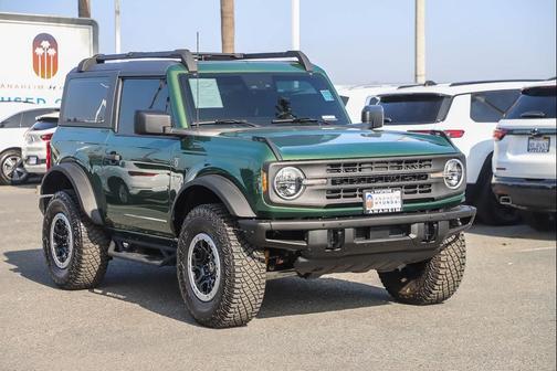2023 Ford Bronco Base