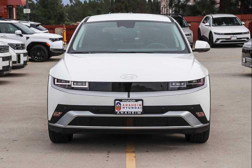 2026 Hyundai IONIQ 5 SE