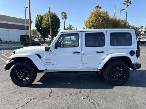 2024 Jeep Wrangler 4xe Sahara