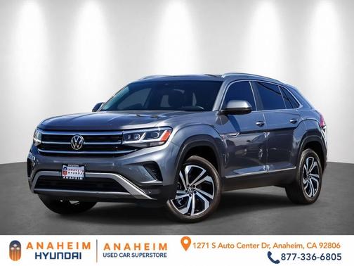 Platinum Gray Metallic 2023 Volkswagen Atlas Cross Sport 3.6L V6 SEL