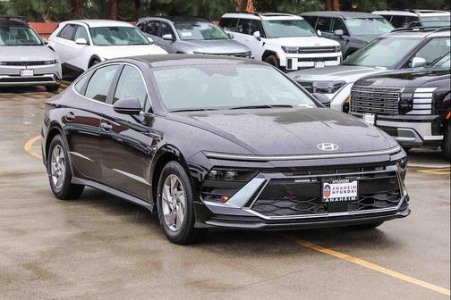 2026 Hyundai SONATA SE