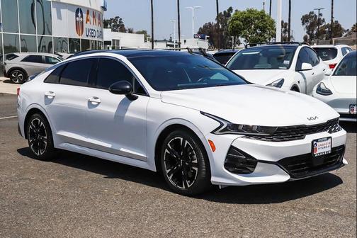 Glacial White Pearl 2023 Kia K5 GT-Line