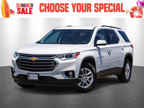 Summit White 2020 Chevrolet Traverse LT Cloth