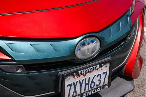 Hypersonic Red 2017 Toyota Prius Prime Advanced