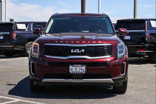 Sangria 2022 Kia Telluride EX