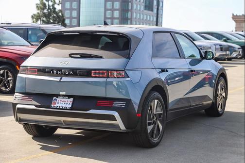 2026 Hyundai IONIQ 5 SEL