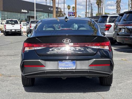 2025 Hyundai ELANTRA Sport