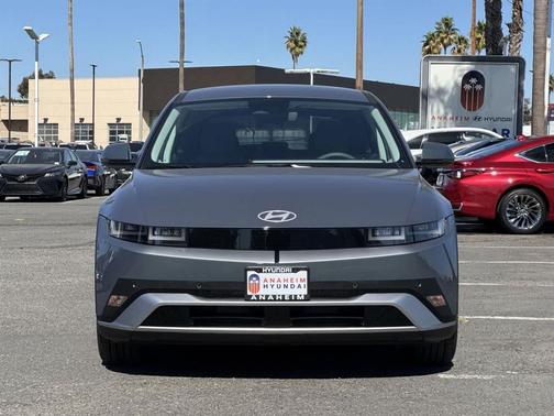 2026 Hyundai IONIQ 5 SE