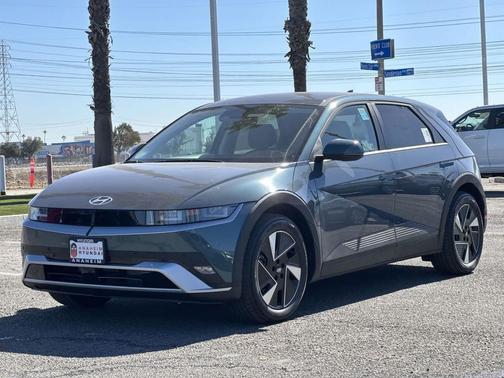 2026 Hyundai IONIQ 5 SE