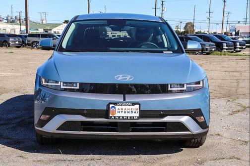 2026 Hyundai IONIQ 5 SE