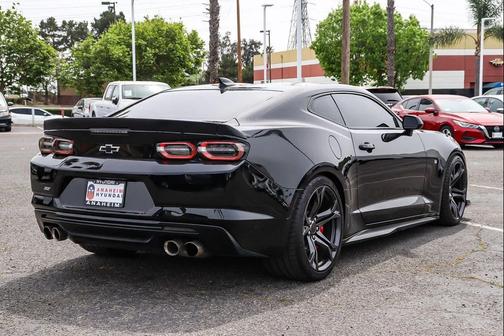 Black 2019 Chevrolet Camaro 1SS