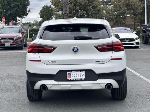 2022 BMW X2 xDrive28i