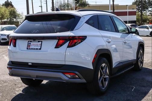 Serenity White Pearl 2026 Hyundai TUCSON SEL