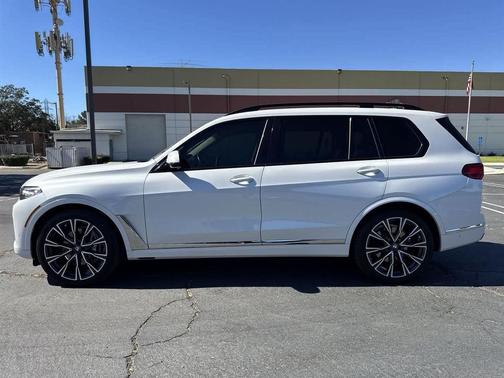 2022 BMW X7 xDrive40i