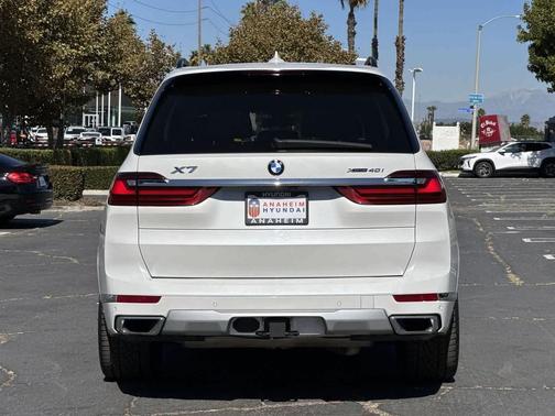 2022 BMW X7 xDrive40i