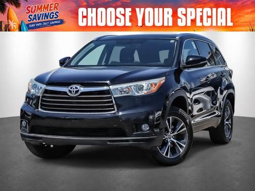 Midnight Black Metallic 2016 Toyota Highlander XLE
