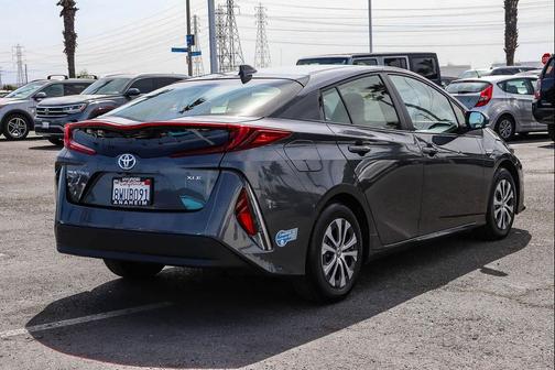 2021 Toyota Prius Prime XLE