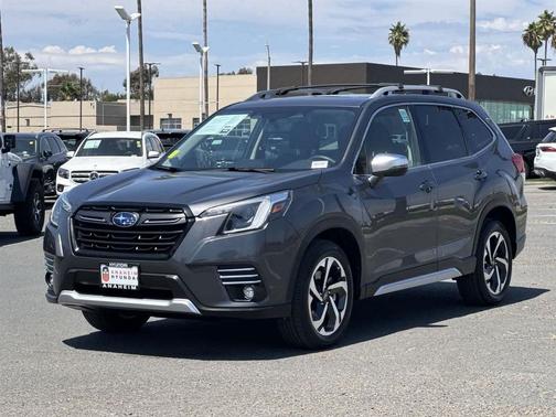 2023 Subaru Forester Touring