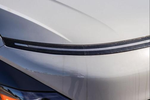 Cyber Gray Metallic 2026 Hyundai KONA Limited