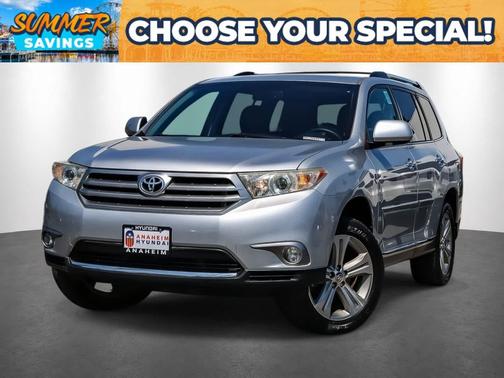 Classic Silver Metallic 2013 Toyota Highlander Limited