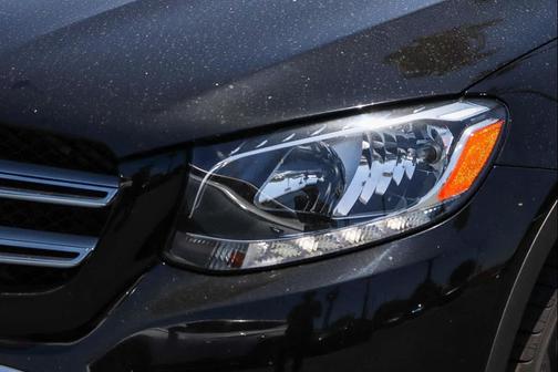 Black 2017 Mercedes-Benz GLC 300 4MATIC