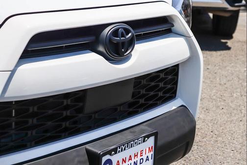 Ice Cap 2024 Toyota 4Runner TRD Off Road Premium