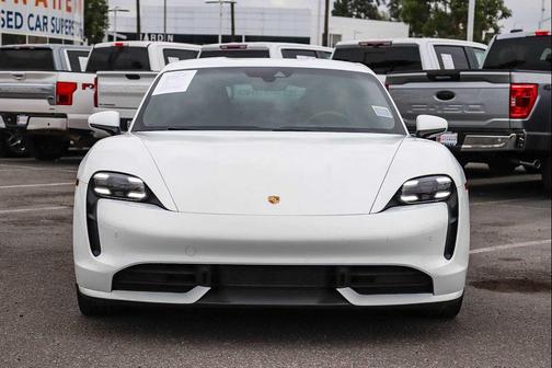 2021 Porsche Taycan Turbo